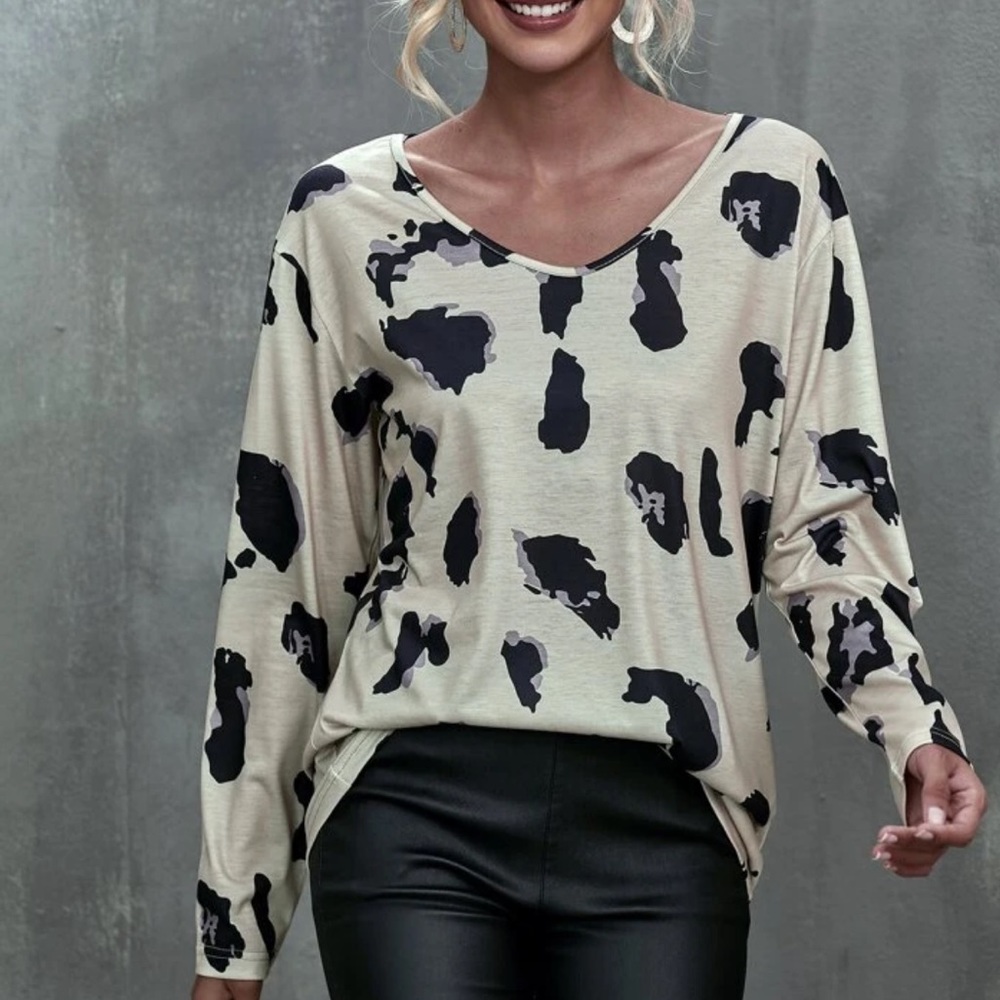 COPY - Beautiful woman top